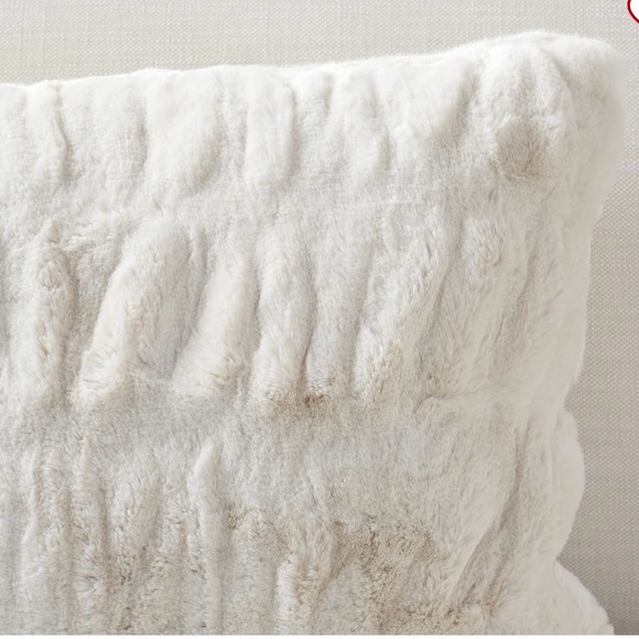 New Pottery Barn Set Ruched Faux Fur Throw & Pillow Cover in Ivory Color - Picture 12 of 16